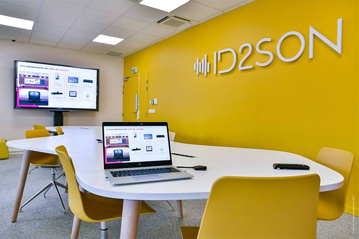 ID2SON_vous_propose_des_solutions_sur_mesure_pour_vos_configurations_de_salles_de_reunion1 ID2SON_vous_propose_des_solutions_sur_mesure_pour_vos_configurations_de_salles_de_reunion1