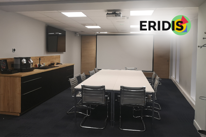 Comment ID2SON a accompagné ERIDIS sur l’équipement complet de ses salles de réunion et visioconférence ?