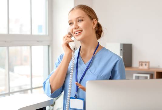 Accueil-telephonique-un-outil-inévitable-pour-les-etablissements-de-sante Accueil-telephonique-un-outil-inévitable-pour-les-etablissements-de-sante