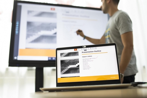 Écran interactif Newline RS+